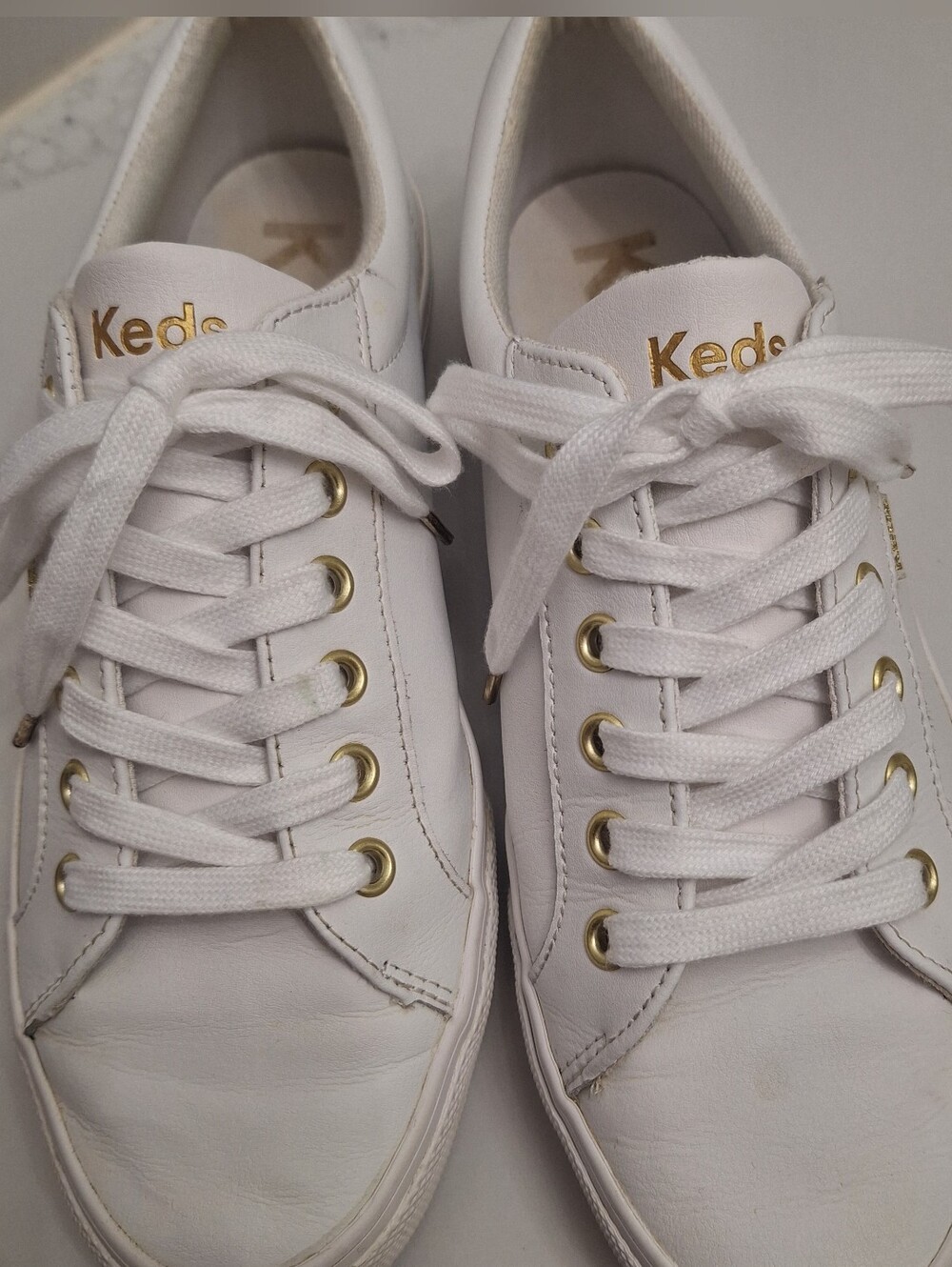 Keds Jump Kick Leather Sneakers Women’s Size 9 White Gold Eyelets WH63681 - Picture 8 of 8